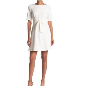 NWT Vince Camuto Signature Tie Front Stretch Crepe White Dress
